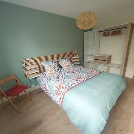 Holiday home Entre Et Vignes 5 Min Zenith Grande Halle Auvergne