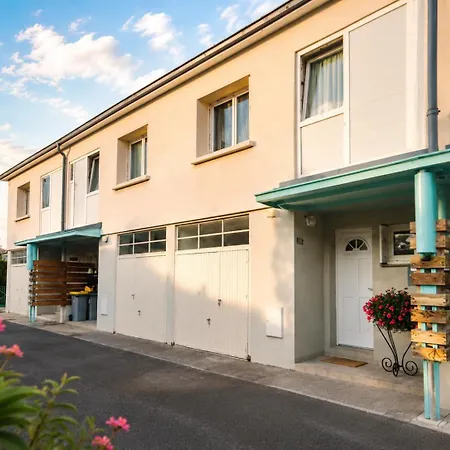 بيت للعطل Maison Cosy Jardin Barbecue Portes De Clermont *